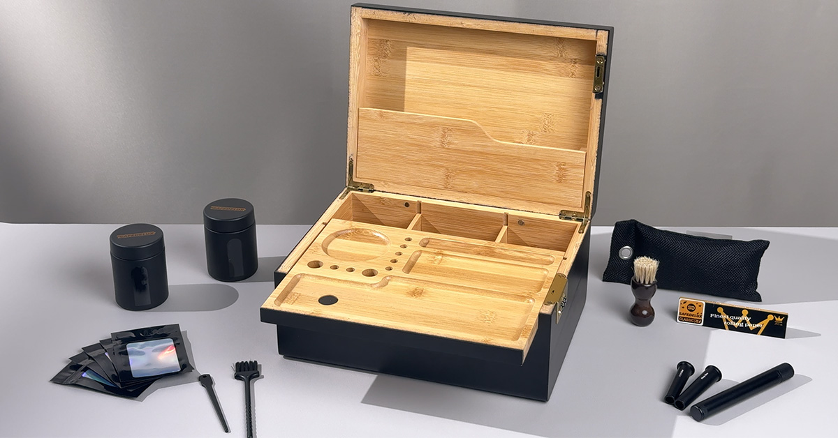 SILENT POETS 「SAVE THE DAY」超限定ボックスセット Amazon.com: SafeDelux Large Bamboo Box with Combination Lock